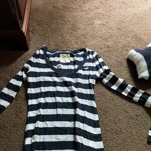 navy blue/black striped shirt